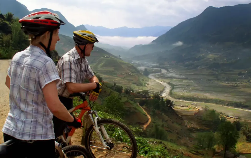 Cycling Sapa